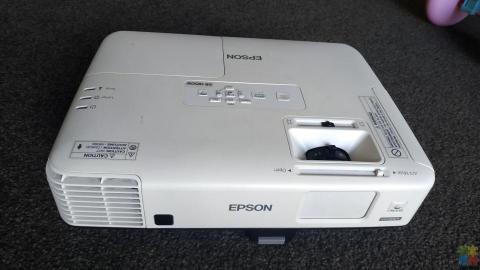 EPSON EB-1850W Projector