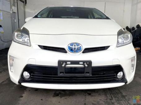 Subject to Rebate - 2015 Toyota Prius S - Finance & Nationwide Delivery Avaiable