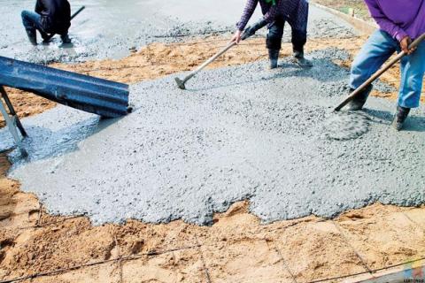 We have two full time permanent opportunities as Concrete Labourers