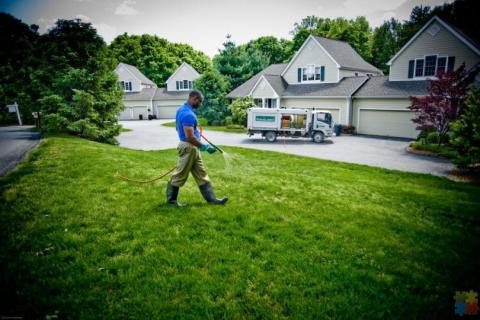 Hey guys, we’re looking for more great people to join our landscaping team.