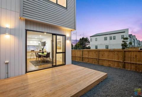Brand New House for sale in Papakura