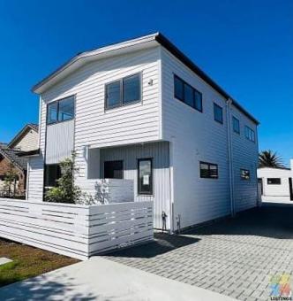 North shore Takapuna Brand New Terraced House 2 bed 1 bath $570/week
