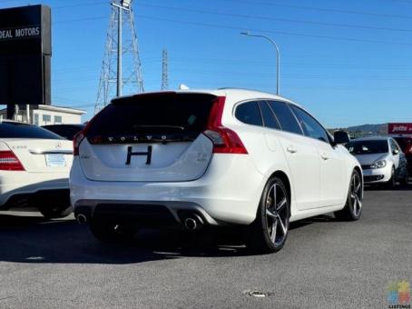 2013 Volvo v60 t6 r design awd*finance available*