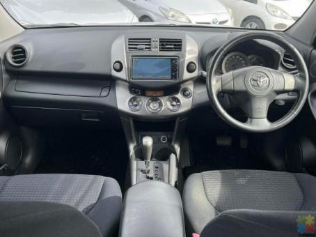 2009 Toyota vanguard 7 seater**rev camera + cruise control**
