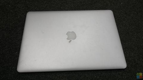 MacBook 15"