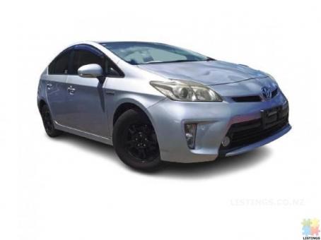 2013 Toyota prius (stock 5566)