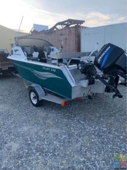 McLay 530 fisherman with 90 horse mercury 270 hours