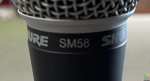 SHURE DYNAMIC VOCAL MICROPHONE
