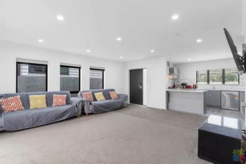 New Stunning listing in the heart of Papakura