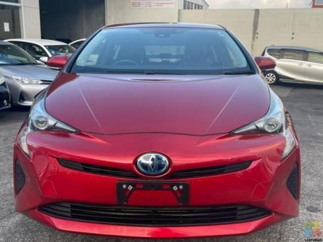 2017 Toyota prius**g package