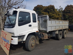 Isuzu tipper truck for sale
