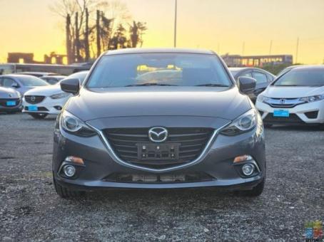 2014 Mazda Axela - Manual