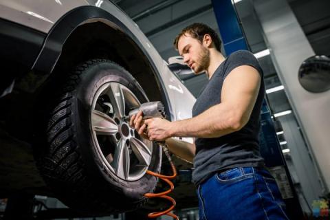Mechanic Assistants/Tyre Fitter