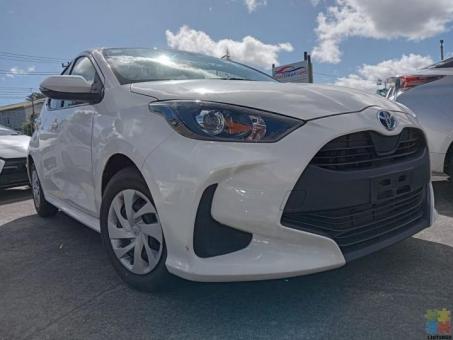 2020 Toyota yaris *** hybrid