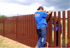 Fence & Gate Installer