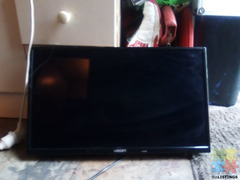26INCH VEON TV & BUILT IN FREEVIEW