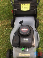 Lawn mower with catcher