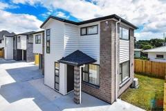 Brand New 5 bedroom 3 bathrooms stylish in Papatoetoe for sale