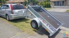 Stow A Trailer. NEW