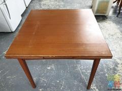 SELLING EXTENDED SOLID WOODEN TABLE
